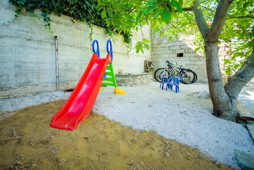 Apartments Intrada Podstrana Dış mekan fotoğraf