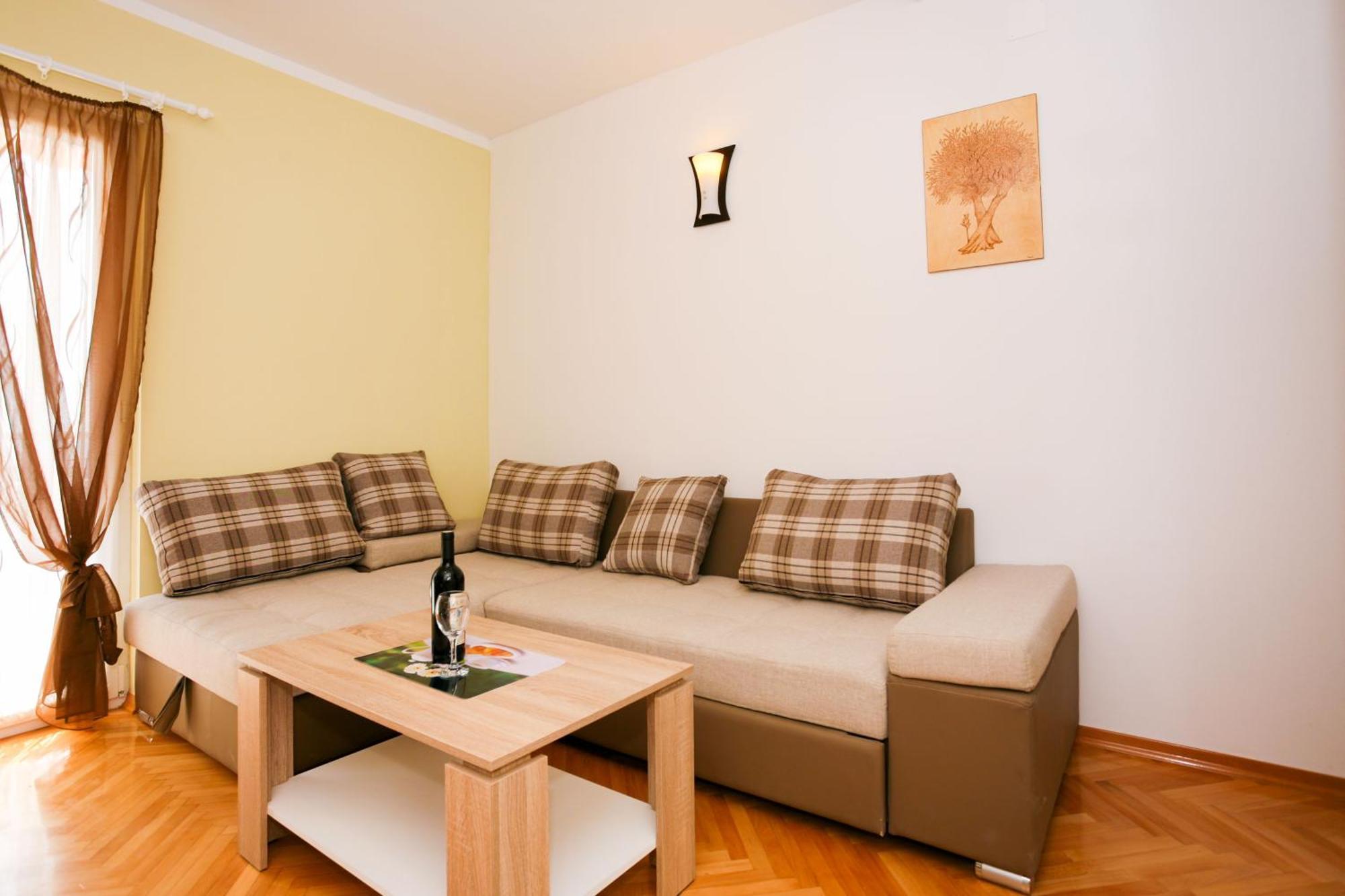 Apartments Intrada Podstrana Dış mekan fotoğraf