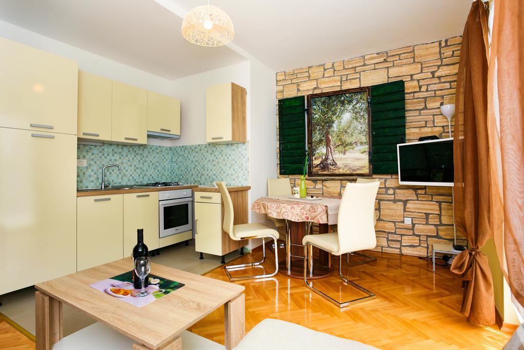 Apartments Intrada Podstrana Dış mekan fotoğraf
