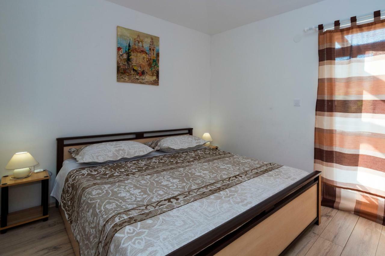 Apartments Intrada Podstrana Dış mekan fotoğraf