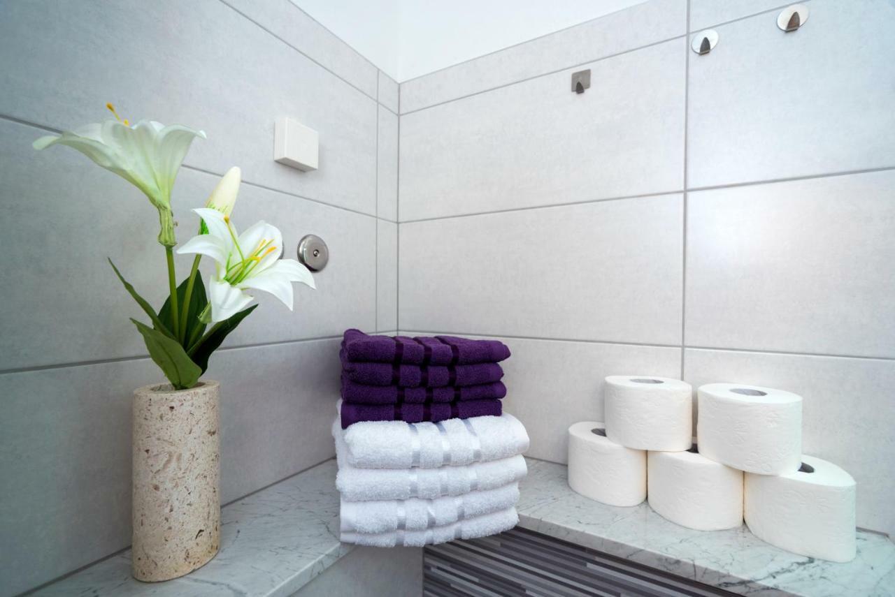 Apartments Intrada Podstrana Dış mekan fotoğraf